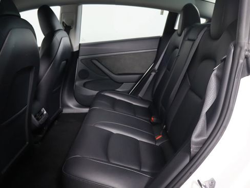 Used 2023 Tesla Model 3 Performance image 15