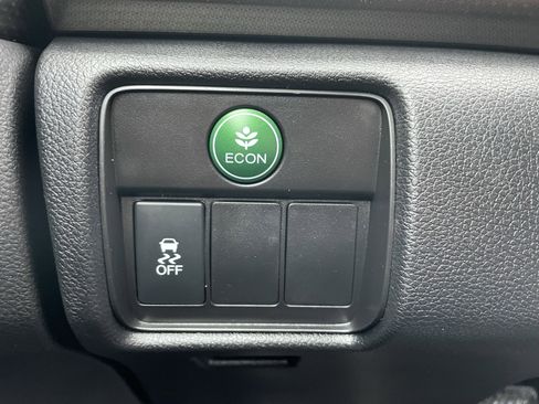 Used 2017 Honda Accord EX image 14