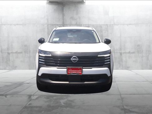 New 2026 Nissan Kicks SV FWD image 4