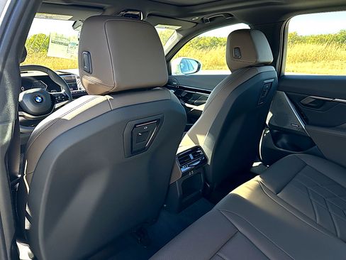 New 2026 BMW 530i w/ Premium Package RWD image 14