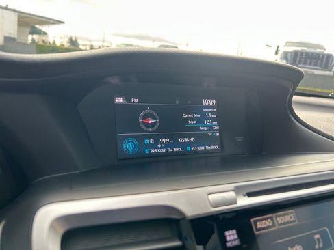 Used 2017 Honda Accord EX-L image 38