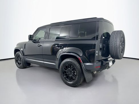 New 2026 Land Rover Defender 110 S image 8