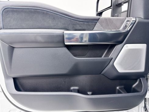 Used 2025 Ford F350 Platinum w/ Tremor Off-Road Package image 29