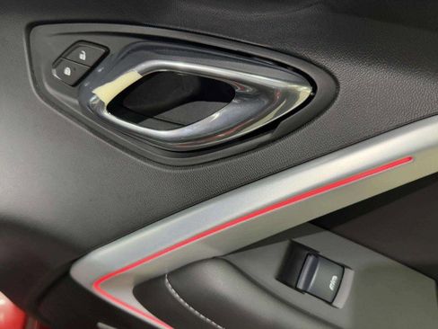 Used 2017 Chevrolet Camaro SS image 34