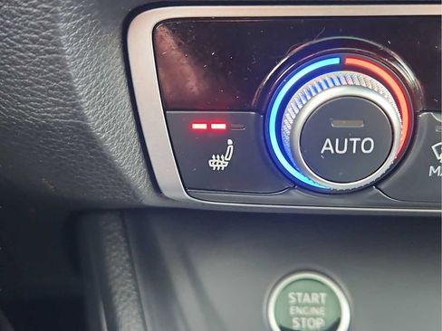Used 2023 Audi Q3 2.0T Premium Plus AWD/4WD image 27
