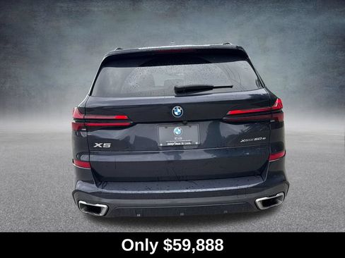 Used 2025 BMW X5 xDrive50e w/ M Sport Package AWD/4WD image 4