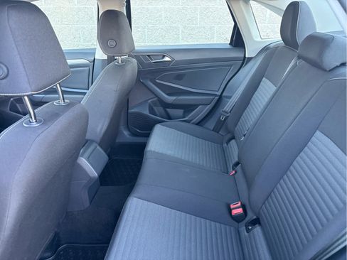 Used 2025 Volkswagen Jetta S image 23