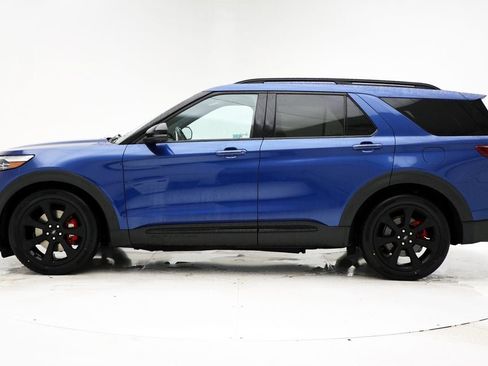 Used 2022 Ford Explorer ST w/ Equipment Group 401A image 7