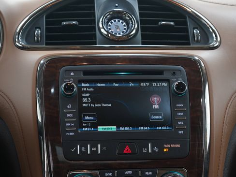 Used 2015 Buick Enclave Premium w/ Experience Buick Package AWD/4WD image 22