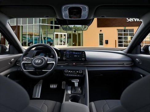 New 2026 Hyundai Elantra SEL Sport FWD image 11