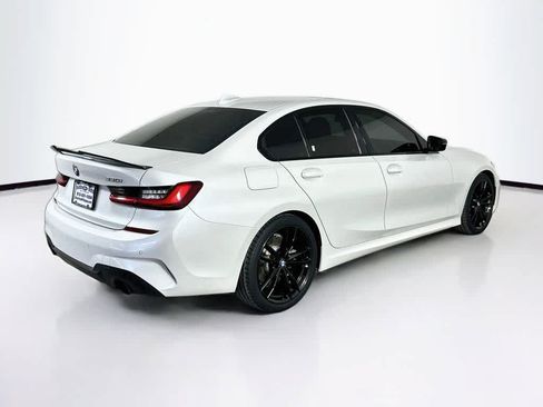 Used 2022 BMW 330i Sedan w/ M Sport Package RWD image 25