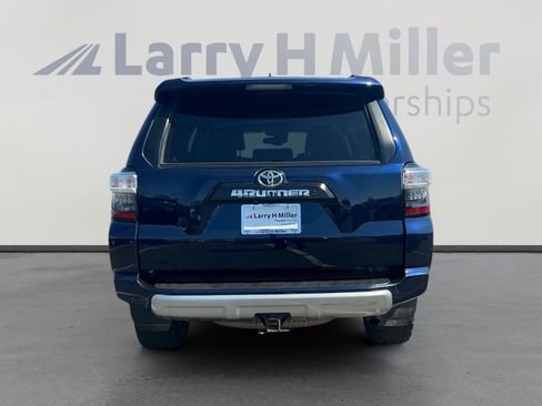Used 2024 Toyota 4Runner TRD Off-Road Premium w/ Off Road Premium Plus Package AWD/4WD image 4