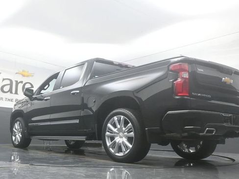 Used 2022 Chevrolet Silverado 1500 High Country AWD/4WD image 5