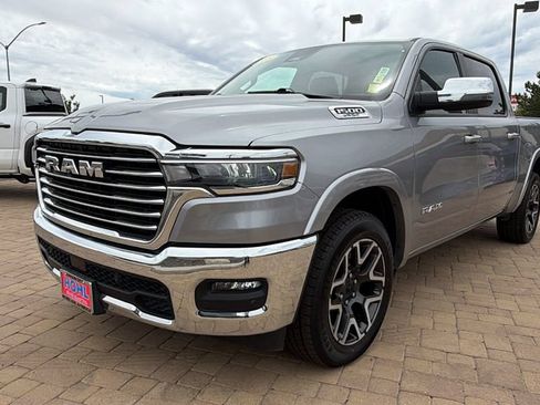 Used 2025 RAM 1500 Laramie AWD/4WD image 7