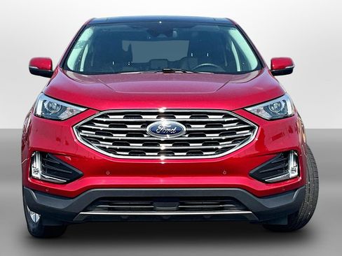 Used 2023 Ford Edge Titanium AWD/4WD image 3