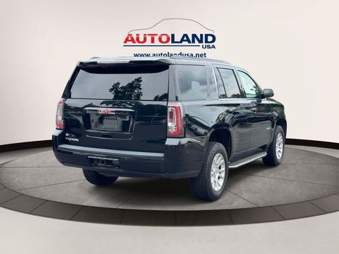 Used 2019 GMC Yukon SLE AWD/4WD image 4
