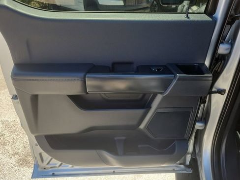 Used 2023 Ford F150 XL w/ STX Appearance Package RWD image 9
