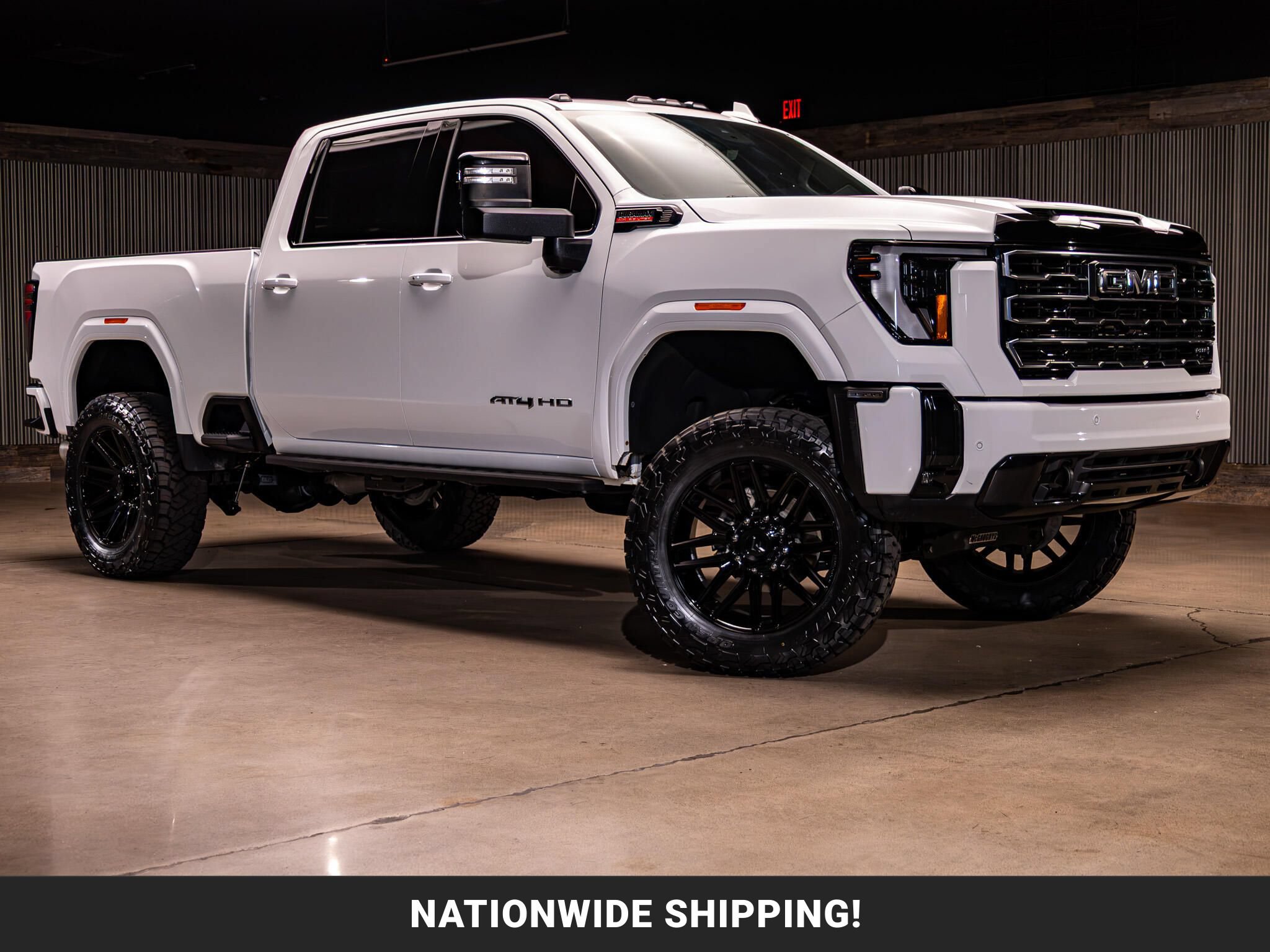 Used 2025 GMC Sierra 3500 AT4 w/ Technology Package AWD/4WD image 1