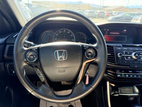 Used 2016 Honda Accord Sport image 12