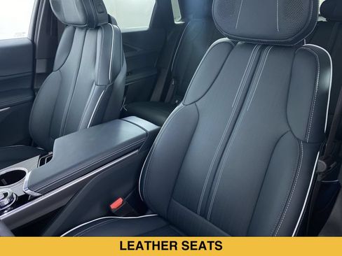 Certified 2024 Cadillac Lyriq Luxury w/ Nappa Leather Package AWD/4WD image 11