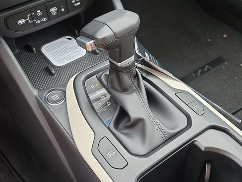 New 2026 Kia K4 GT-Line FWD image 25
