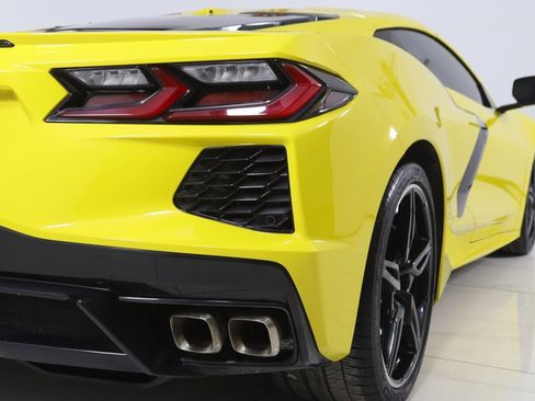 Used 2025 Chevrolet Corvette Stingray Premium Cpe w/ Stealth Interior Trim Package image 72