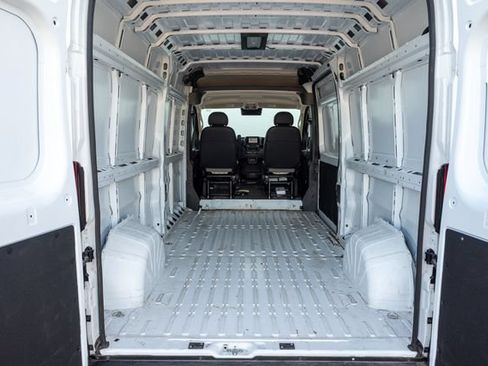 Used 2026 RAM ProMaster 2500 w/ Convenience Group FWD image 24