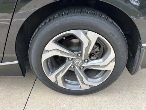 Used 2018 Honda Accord EX-L image 43