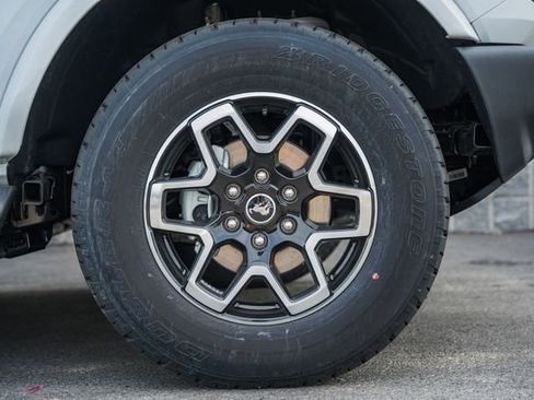 New 2026 Ford Bronco Outer Banks AWD/4WD image 24