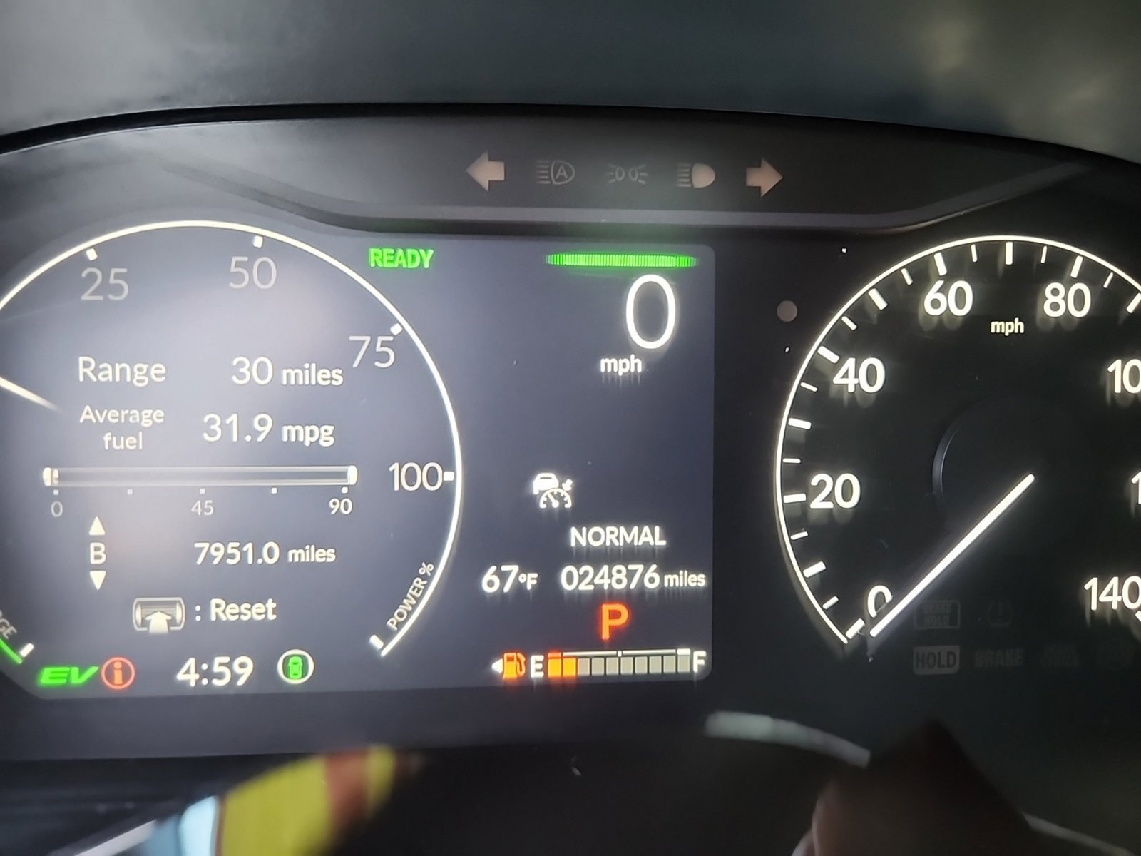 Used 2025 Honda CR-V Sport Touring image 18