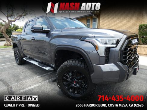 Used 2024 Toyota Tundra Limited AWD/4WD image 5
