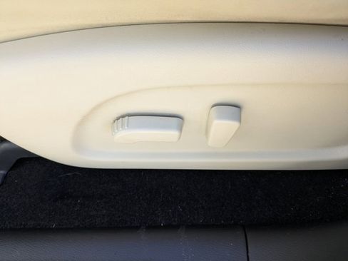 Used 2019 INFINITI QX60 Pure image 16