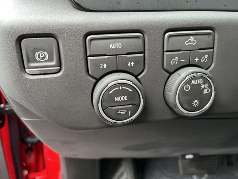 New 2026 Chevrolet Silverado 1500 LT image 14