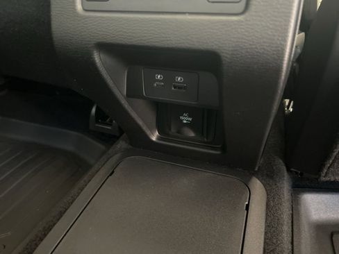 New 2025 Mitsubishi Outlander SEL image 31