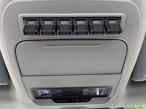 New 2025 Ford F350 XL w/ XL Chrome Package RWD image 57