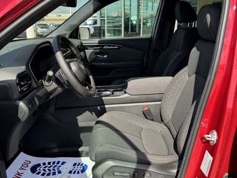 New 2025 Honda Pilot Sport image 10