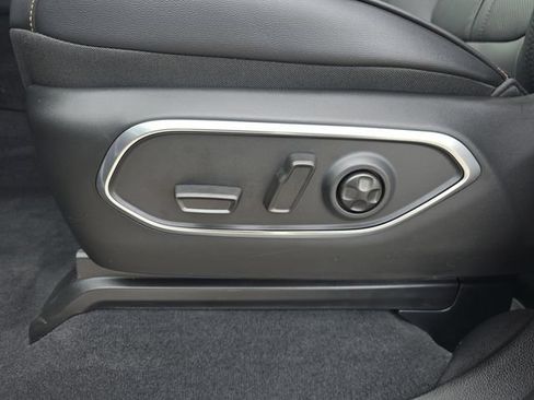 New 2026 Jeep Grand Wagoneer 4WD image 29