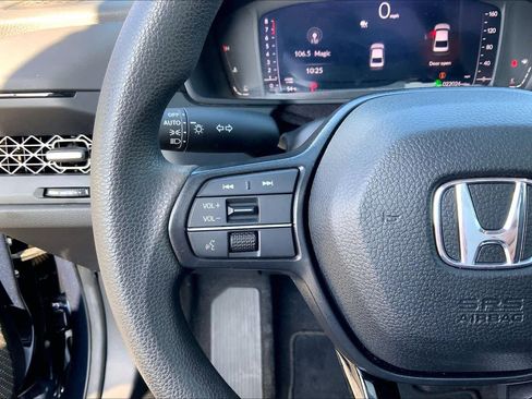 Used 2024 Honda Accord EX image 24
