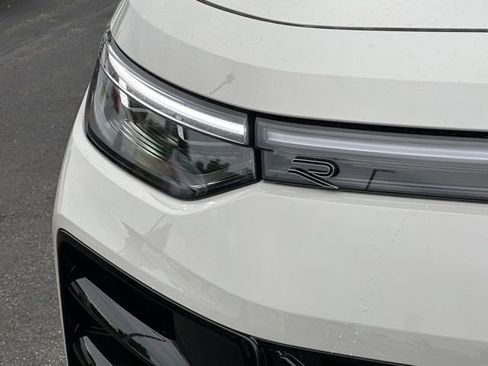 New 2026 Volkswagen Tiguan SEL R-Line AWD/4WD image 9