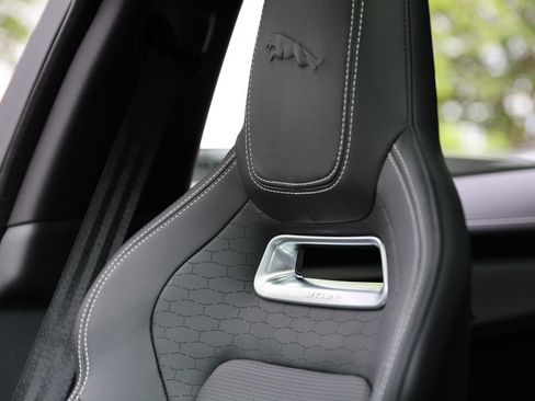 Used 2026 Jaguar F-PACE R-Dynamic S AWD/4WD image 15