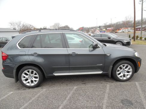 Used 2013 BMW X5 xDrive35i image 6