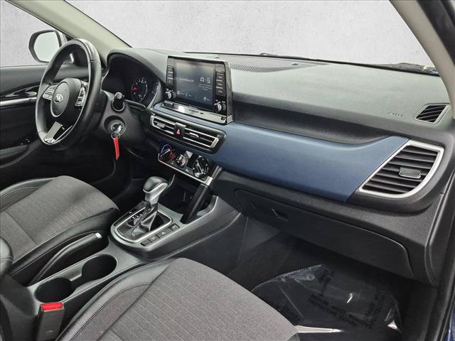 Used 2021 Kia Seltos S AWD/4WD image 23