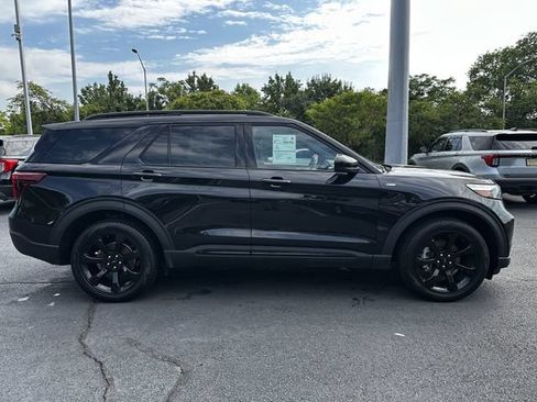Certified 2023 Ford Explorer ST-Line w/ Class IV Trailer Tow Package AWD/4WD image 4