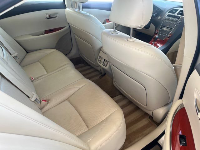 Used 2011 Lexus ES 350 FWD image 6
