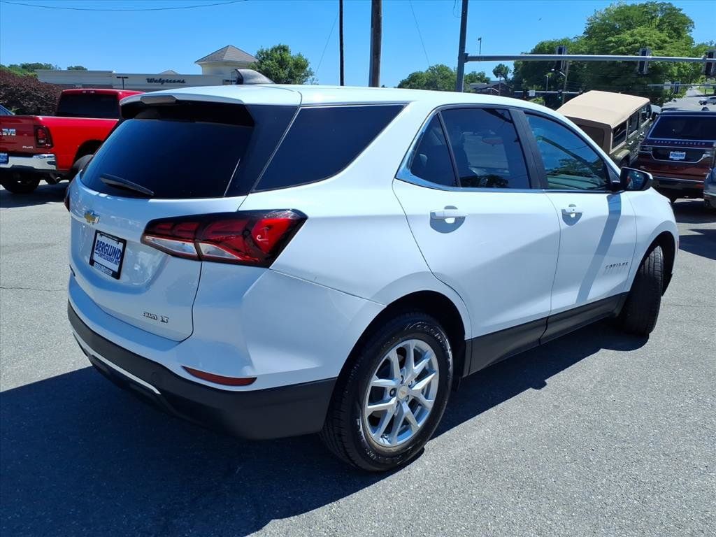 Used 2023 Chevrolet Equinox LT AWD/4WD image 4