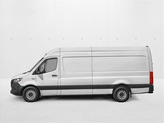 New 2025 Mercedes-Benz eSprinter 170 Cargo video 3