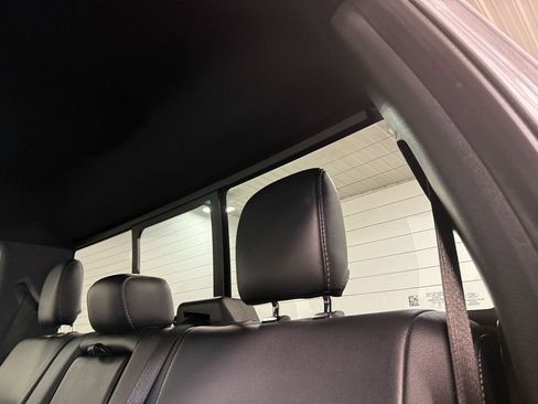 Used 2022 Ford F150 Lariat image 9