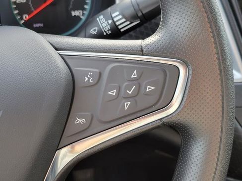 Used 2023 Chevrolet Malibu LT image 14