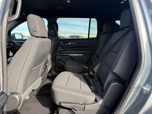 New 2026 Chevrolet Traverse LT w/ LPO, Floor Liner Package image 6