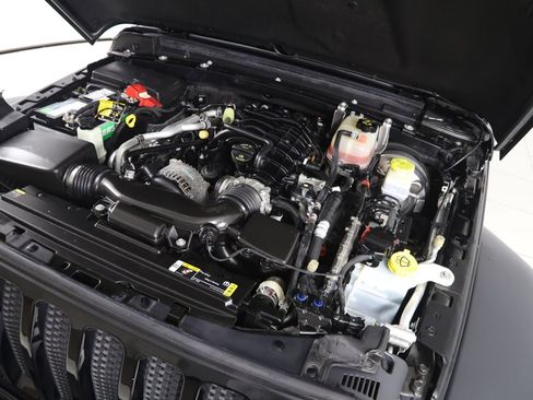 Used 2022 Jeep Wrangler Unlimited Sport image 18